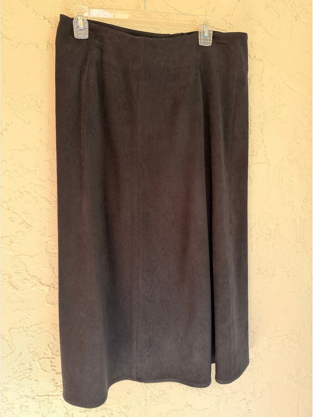 Talbots Women's Black Full Skirt Size 14 Suede-Like Fabric Very Good Condition